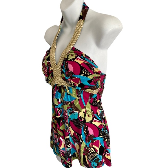 Bisou Bisou | Halter Top - Picture 2 of 12